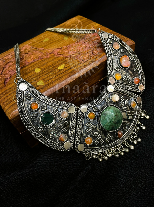 Vintage Gemstone Collar Necklace-Green