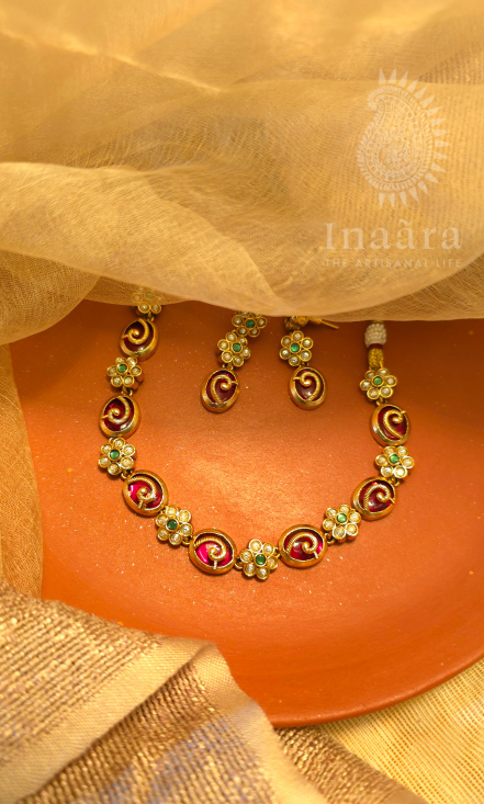 Kundan Pearl Beaded Choker Necklace Set (copy)