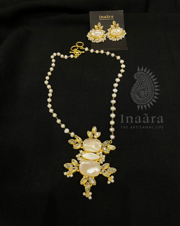 Natural Raw Stone Charm Necklace Set (copy)