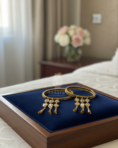 أساور متدلية / قطعتان