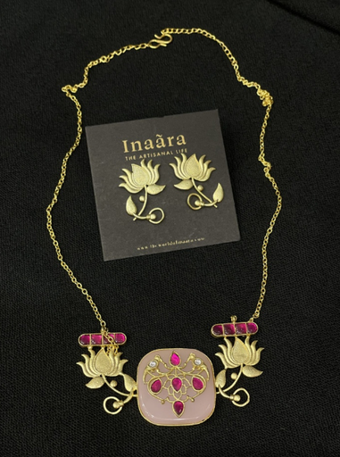 Lotus Pendant Necklace Set- Pink