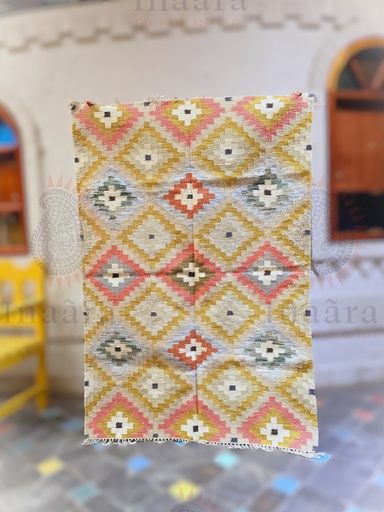 [inaara_sp00435] Nayan Handwoven Dhurrie - Sand