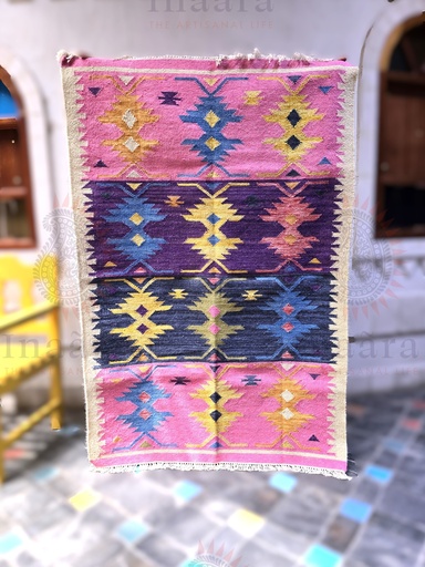 [inaara_sp00136] Candy Magic Handwoven Dhurrie