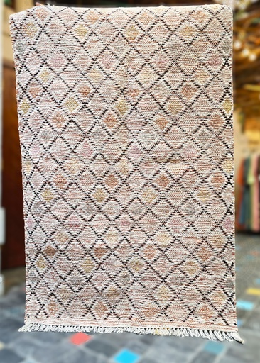 [inaara_sp00237] Geometric Mesh Rug