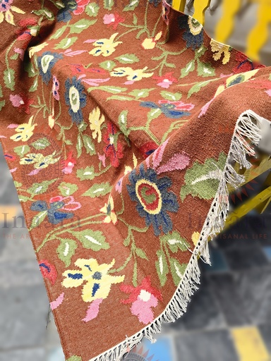 [inaara_sp00345] Khizaan Handwoven Dhurrie