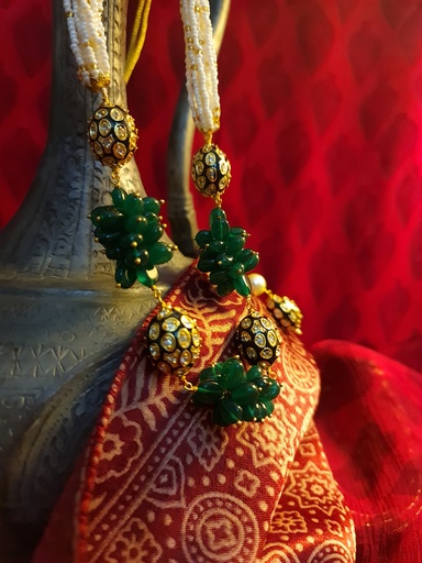[inaara_sp00084] Beaded Short Mala Set with Pearl Strands