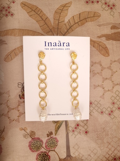 [inaara_sp00074] Baroque pearl dangler earrings