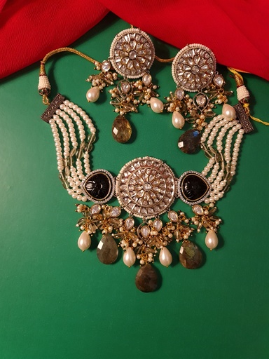 [inaara_sp00464] Opulent Labrodite Choker Set