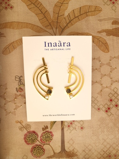 [inaara_sp00550] Raw Stone Handcrafted Earrings