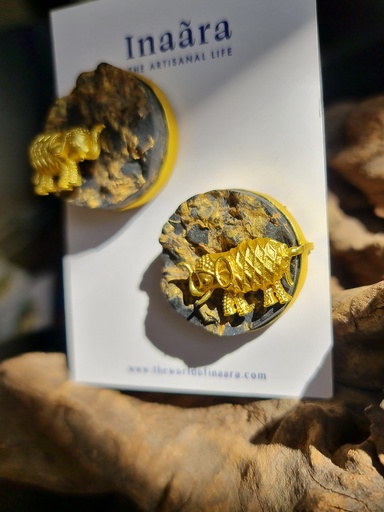 [inaara_sp00641] Statement Elephant Earrings