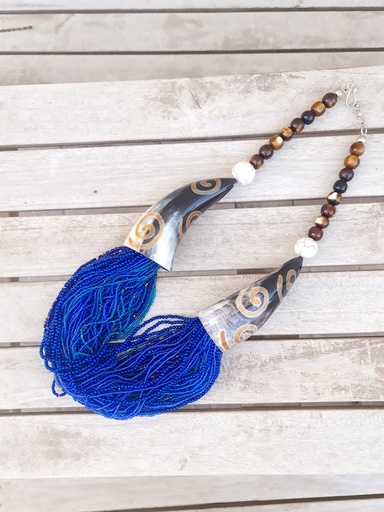 [inaara_sp00143] Central Indian Horn Necklace - Blue