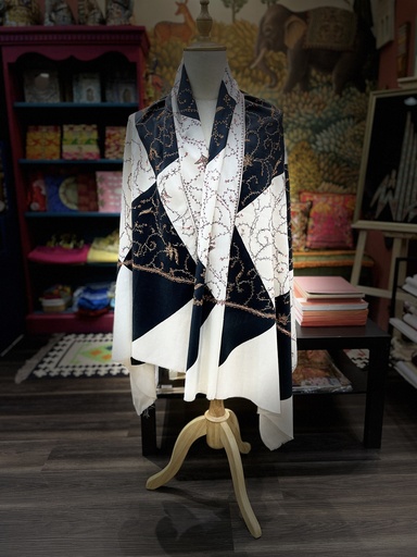 [inaara_sp00410] Multan Embroidered Shawl (Black)