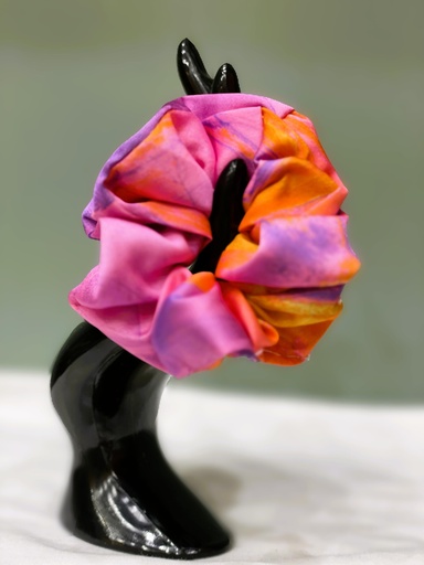 Scrunchie silk fabric- pink/black floral print (copy)