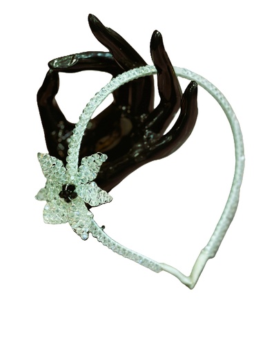 Handmade crystal beads slim w/floral -white