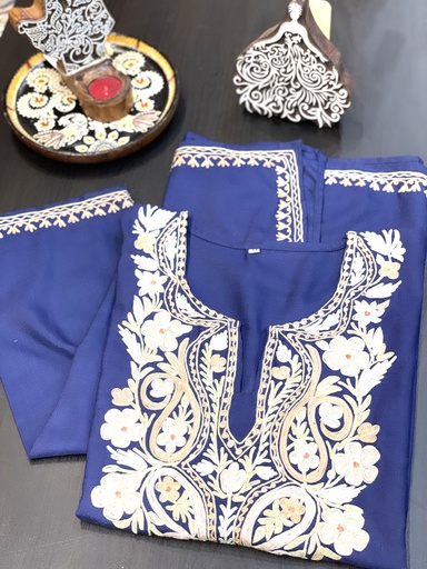 Stretchable Saree Blouse/Crop Top - Navy Blue (copy)