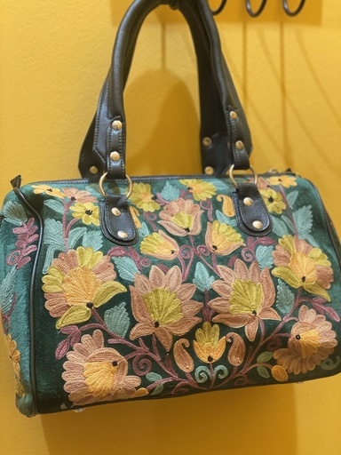 Floral Embroidered Handbag