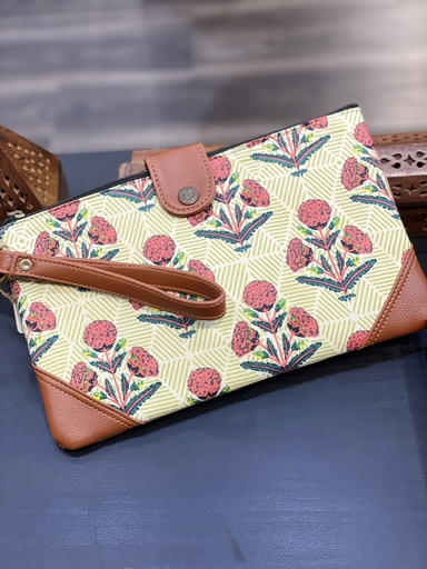Organic Fabric Wrist Bag