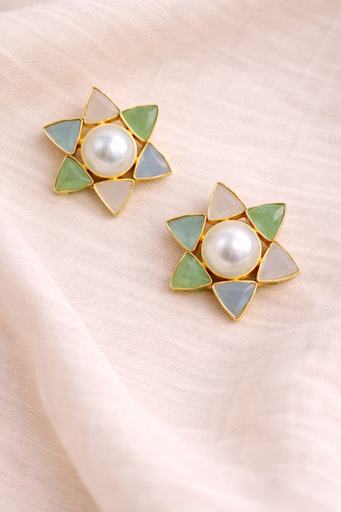 Monalisa Stone w/Pearl Stud Earrings