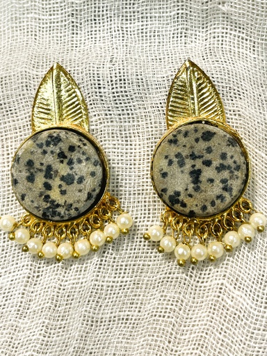 Mother Pearl Handcrafted Earrings (copy)