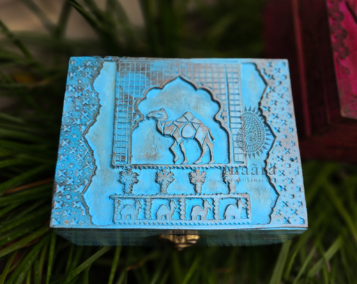 Badawi Hndcarvd Bx S.Inaara-Camel/PNK (copy)