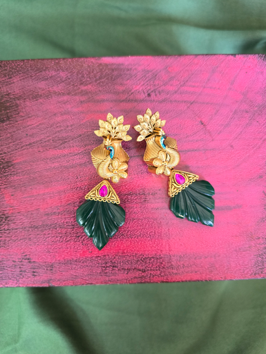 Pachi Kundan Earrings w/ Gemstone & Pearl (copy)