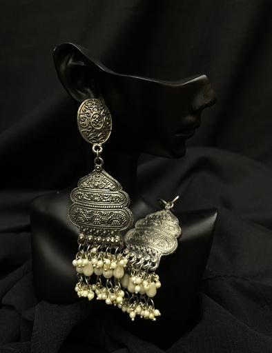 Jhumka w/ Pearl Chandni Earrings