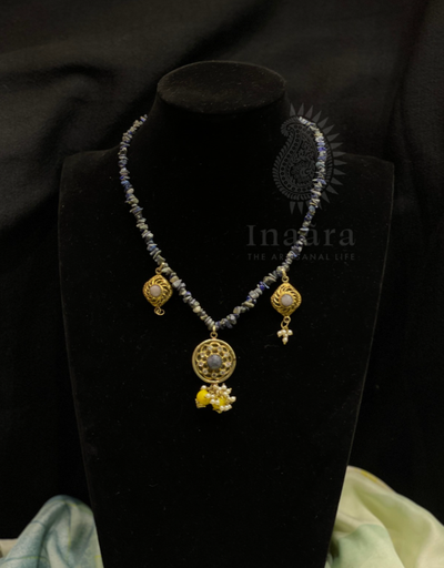 Lapiz Lazuli w/ Brass Pendant Necklace