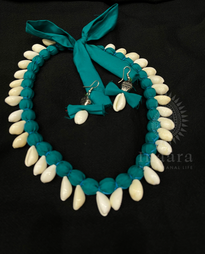 Kaudi Shell Necklace Set- Green