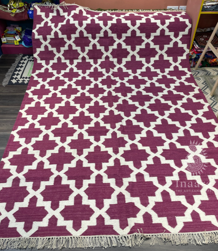 Handwoven Dhurrie- Magenta (9x6ft)