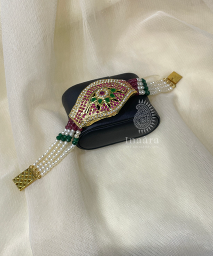 Jadau w/ Pearl Bangle (copy)