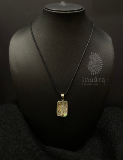 Druzy Pendant Necklace