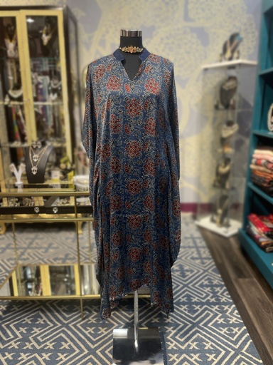 Aakifa Kaftan- Red (copy)