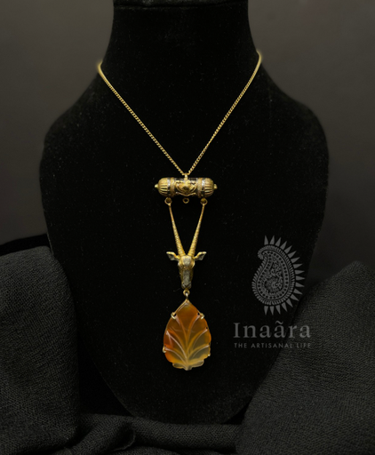 Al- Maha Necklace w/ Leaf by Inaara