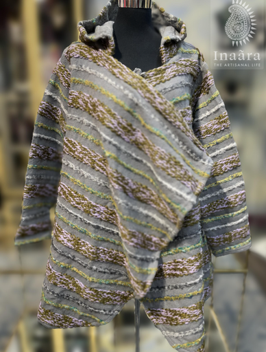 Kashmiri Natural Fur Poncho-Paisley Pattern/YLW (copy)