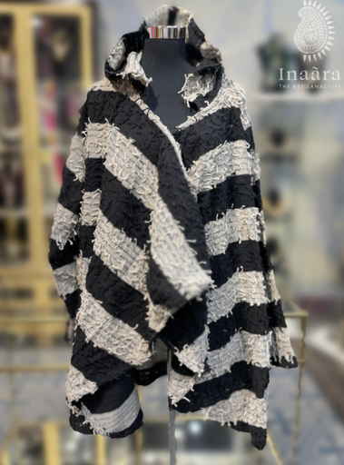 Sandhya Poncho-Black