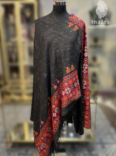 Handwoven Yak Wool Shawl- Off White (copy)